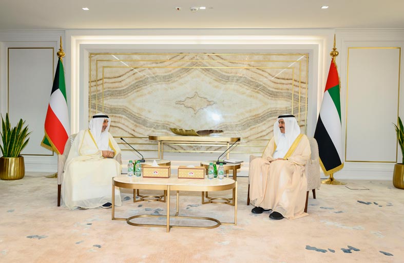 صقر غباش يلتقي سفراء الكويت والجزائر واليابان