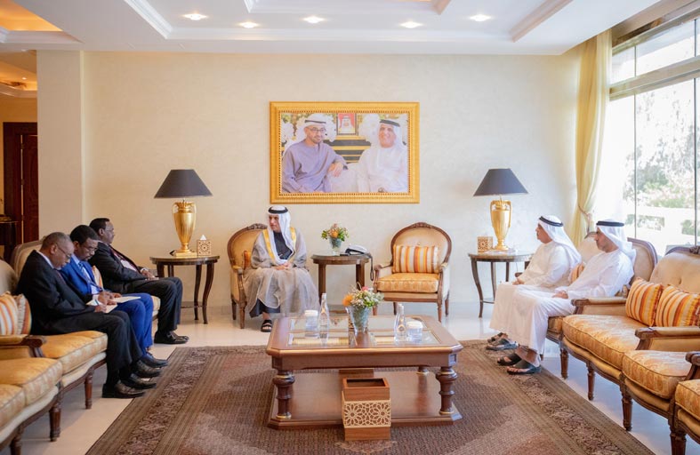 حاكم رأس الخيمة يستقبل القنصل العام لجمهورية السودان