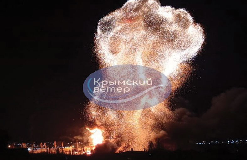 روسيا تعترف بضربة أوكرانية ألحقت أضرارا بإحدى سفنها في القرم