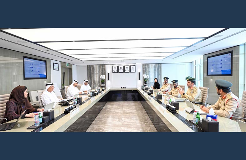 طرق وشرطة دبي تستعرضان مؤشرات تطبيق استراتيجية السلامة المرورية