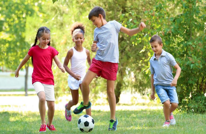 مغاربة لا إنجابيون.. لماذا يرفضون الأطفال؟