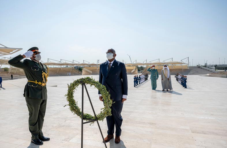 خليفة بن طحنون يستقبل وزير الداخلية الكيني في واحة الكرامة