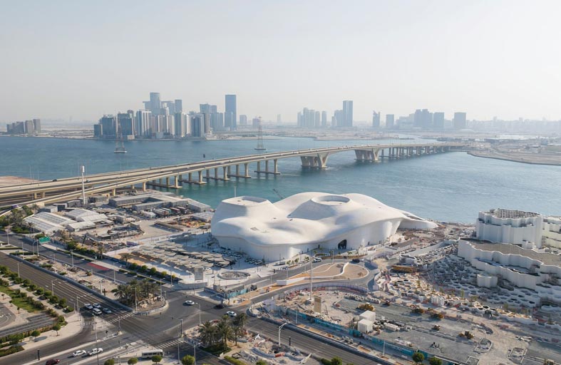 تيم لاب فينومينا أبوظبي يرسم ملامح مستقبل الفن