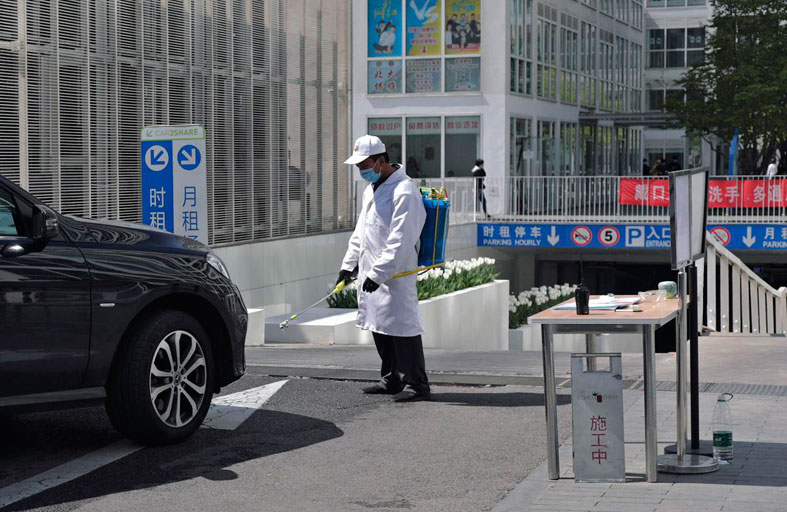 أوزبكستان تخفف قيوداً مفروضة بسبب كورونا