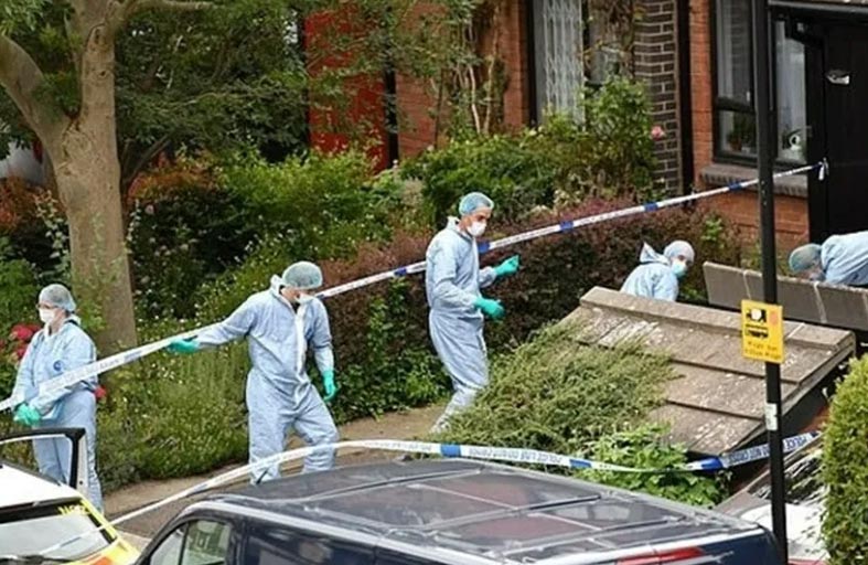 كشف هوية رجلين عثر على جثتيهما في حقيبة سفر