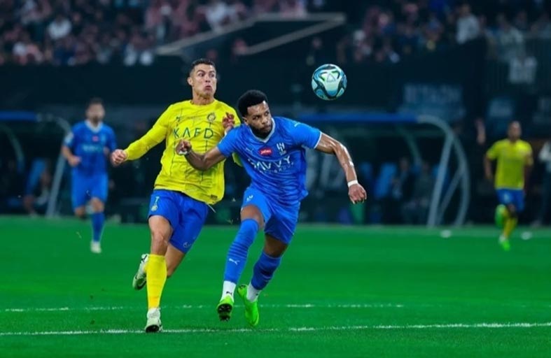 النصر والهلال بروفة تكتيكية قبل نهائي الكأس
