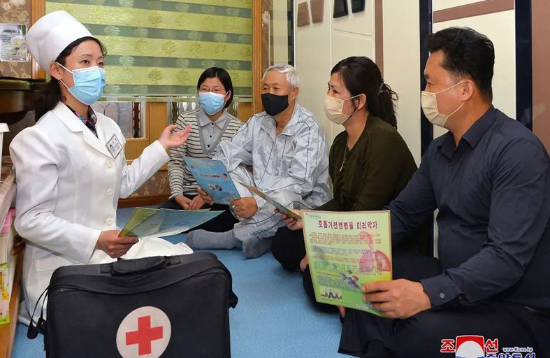 بيونغ يانغ تفرض إغلاقًا بسبب «مرض تنفسي» 