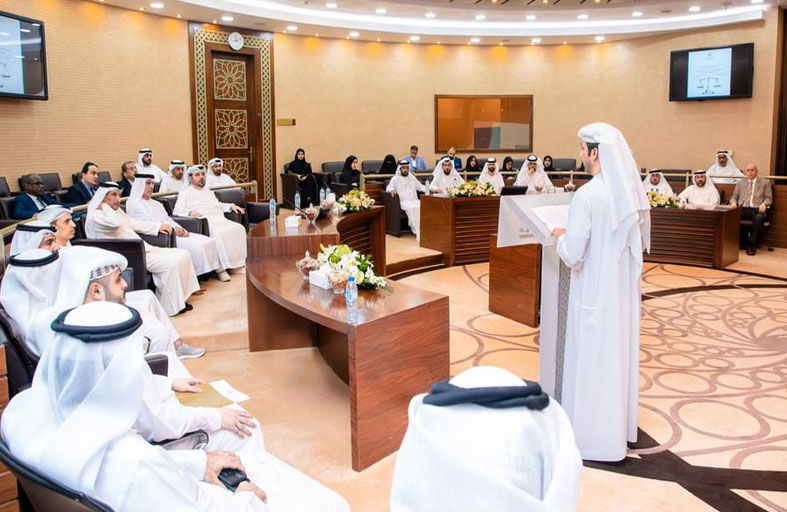 قضاء أبوظبي تطلق الدورة الأولى من برنامج باحث قانوني معتمد لحل النزاعات العمالية