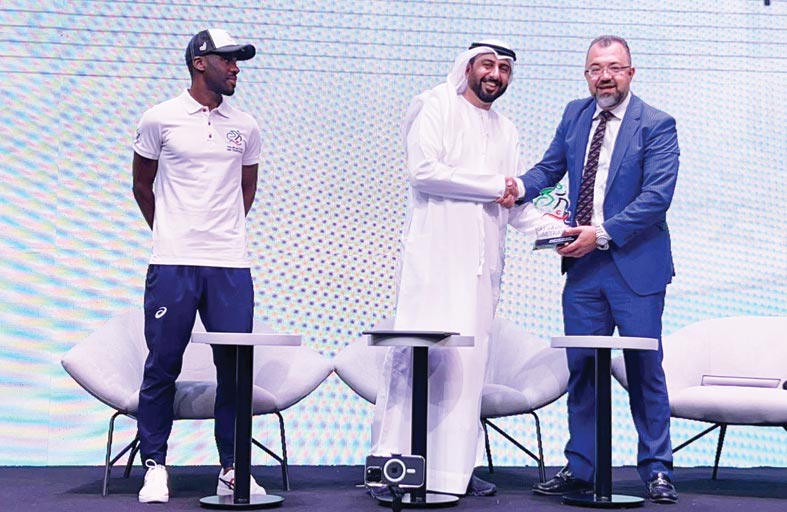 اتحاد الترايثلون يوقع مذكرة تفاهم مع شركة «بالمز الرياضية»