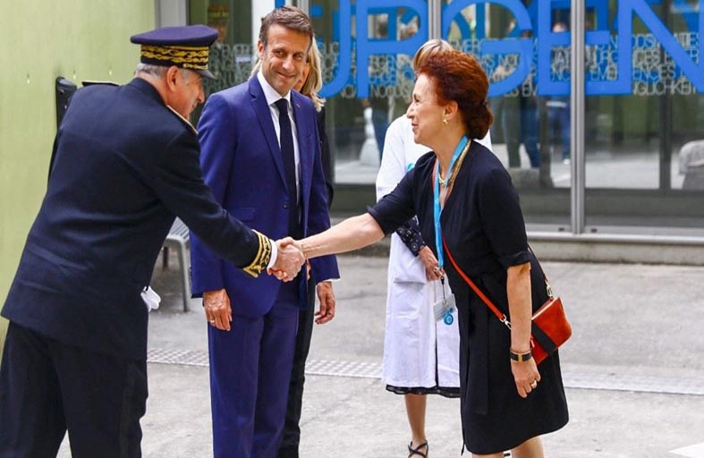 ماكرون في أنسي لتقديم دعم لضحايا الهجوم 