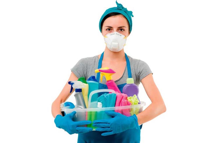  خبراء يحذرون من مخاطر صحية عديدة تسببها منتجات التنظيف المنزلي