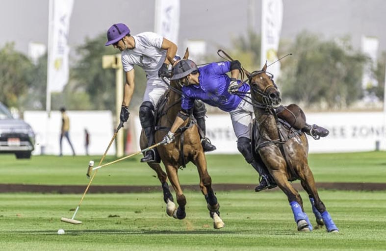 ميثاء بنت محمد بن راشد تقود فريق «الإمارات» في نهائي كأس «ماسترز 2021 للبولو»