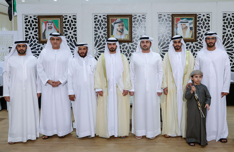 مكتوم بن محمد يحضر أفراح الفلاسي في دبي