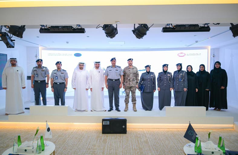 شرطة أبوظبي تحتفل بتخريج الدفعة الأولى من برنامج أساليب البحث العلمي