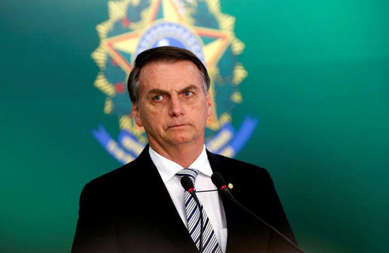 «يواجه السجن».. رئيس البرازيل السابق بولسونارو يدعو أنصاره للتظاهر