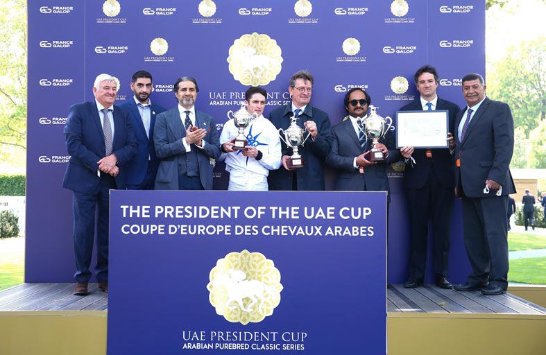 الجواد «شيزا» بطلا لكأس رئيس الدولة للخيول العربية الأصيلة في فرنسا