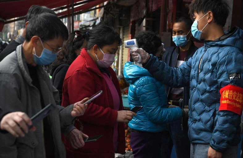  تطبيق ذكي يدخل معركة كورونا