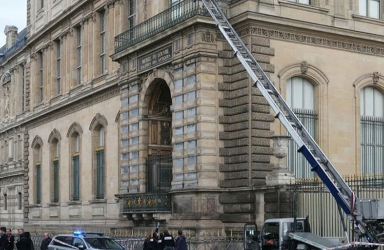 فيديو جديد يوثق الهروب الكبير لـ«لصوص اللوفر »