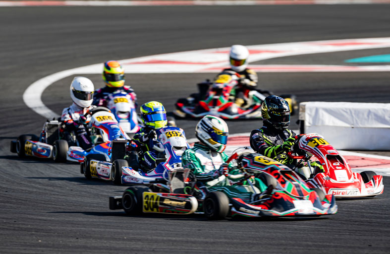 ياس كارت زون تفتح أبوابها لعشاق السباقات في عطلة أسبوع سباق جائزة أبوظبي الكبرى للفورمولا1