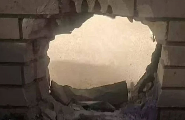 حفرا نفقًا بفرشاة أسنان للهروب من السجن 