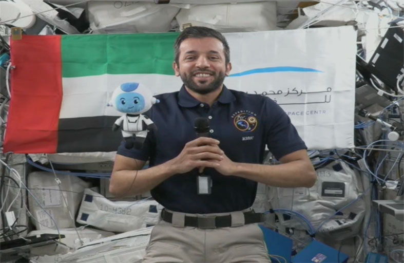 متحف اللوفر أبوظبي يستضيف سلطان النيادي في نسخة جديدة من سلسلة «لقاء من الفضاء» 