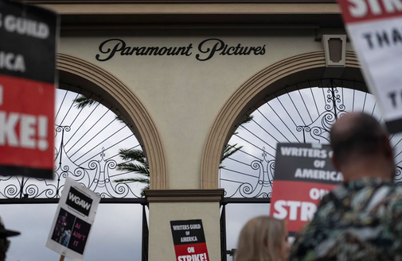 هوليوود تقترب من إنهاء إضراب الكتاب والممثلين