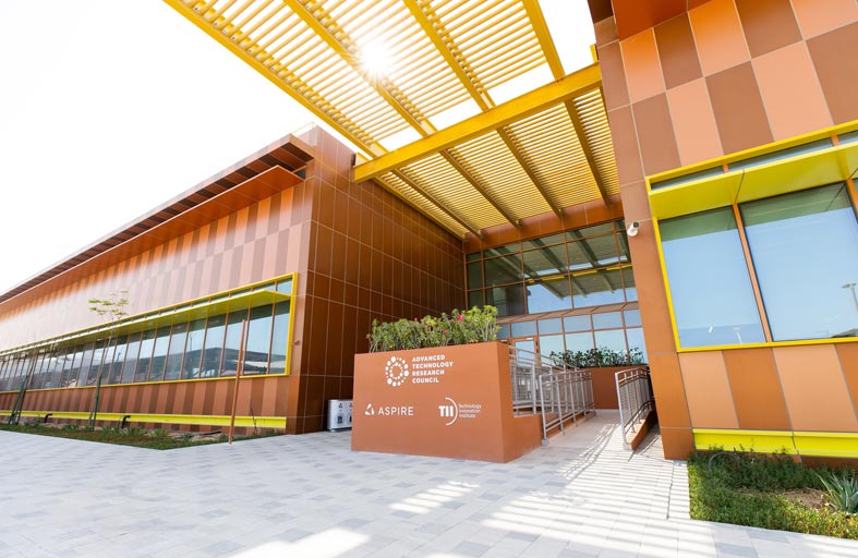 مجلس أبحاث التكنولوجيا المتطورة في أبوظبي ينضم إلى مدينة مصدر