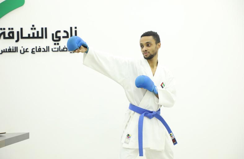 «الشارقة للدفاع عن النفس» يحرز 36 ميدالية ملونة في بطولة أمريكا للكاتا والكوموتيه