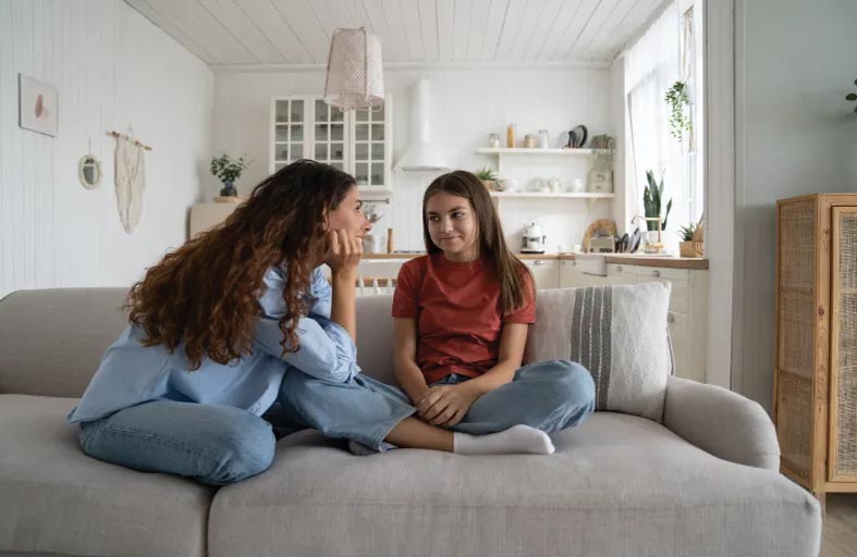 كيف تتعامل مع  كذب المراهقين؟