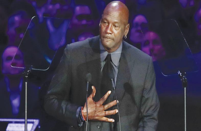 جوردان يتبرع بـ100 مليون  دولار لمكافحة التمييز 