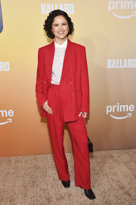 الممثلة الأمريكية فيكتوريا موروليس لدى حضورها العرض الأول لفيلم «بالارد» في مسرح كولفر كاليفورنيا. ا ف ب