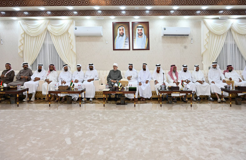 العلماء الضيوف : يشيدون بإنشاء المجالس في الأحياء 