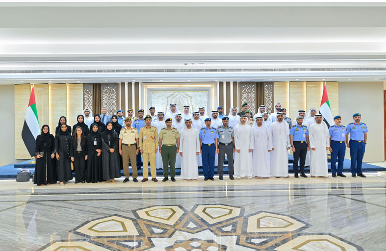 وفد من كلية الدفاع الوطني يزور الوطني الاتحادي