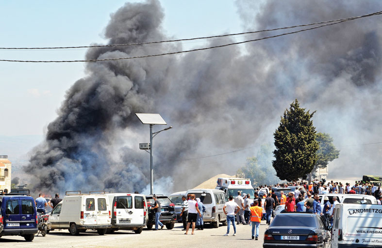 عشرات الضحايا بانفجار صهريج وقود بعكار شمال لبنان