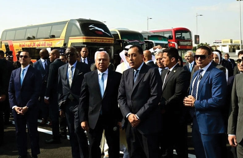 مصر.. أول أتوبيس برمائي لتجربة سياحية فريدة