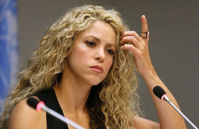 شاكيرا: مسيرتي المهنية تأثرت بعيدا عن مكان عملي