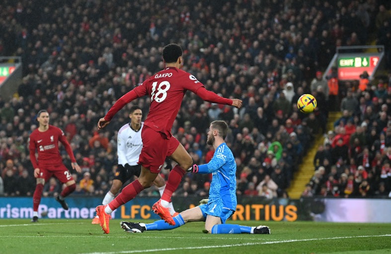 الدوري الإنجليزي الممتاز.. قمة جديدة بين مانشستر سيتي وليفربول