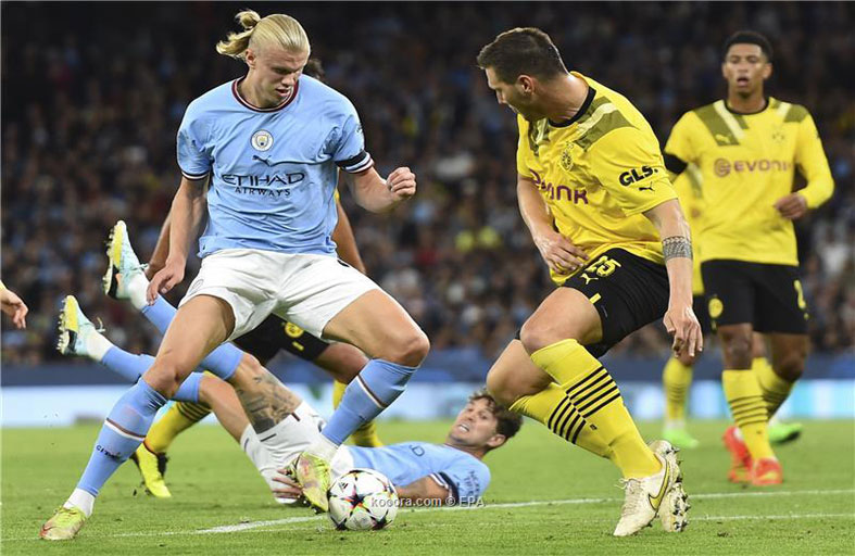 دورتموند يتسلح بمراهقيه الثلاثة لمواجهة هالاند