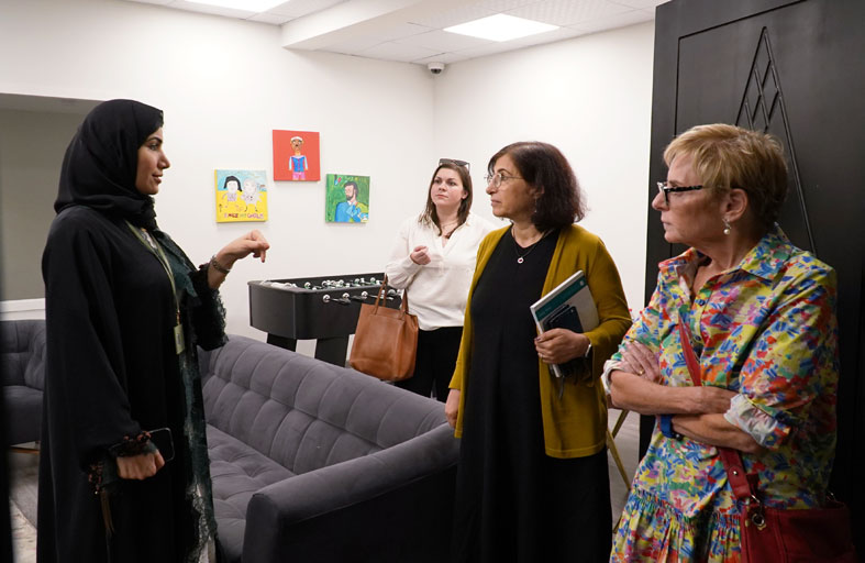  إيواء يعقد جلسة تبادل معرفي مع أبوظبي للطفولة المبكرة وجورجتاون