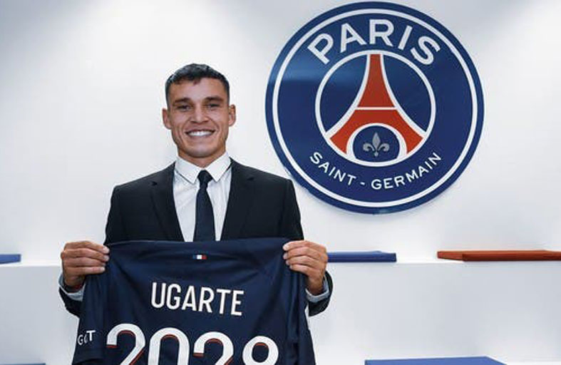 سان جرمان يضم لاعب الوسط الأوروغوياني أوغارتي 