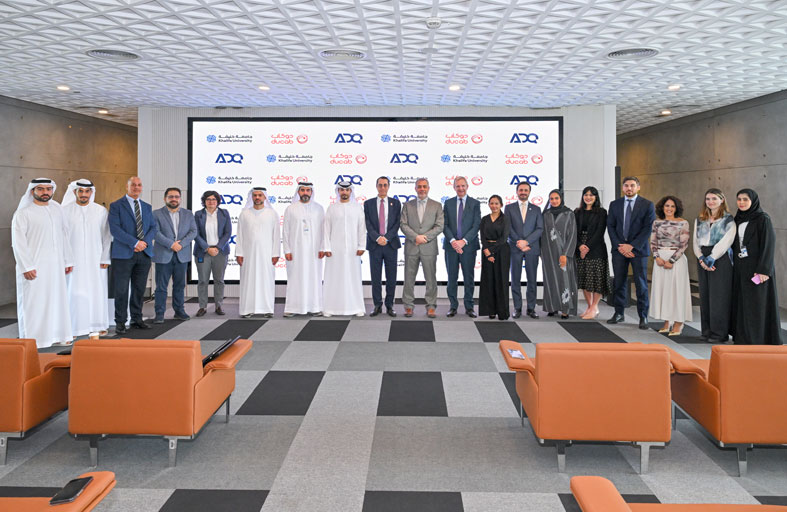 تعاون بين جامعة خليفة ودوكاب لتطوير بحوث وتطبيقات المواد ثنائية الأبعاد