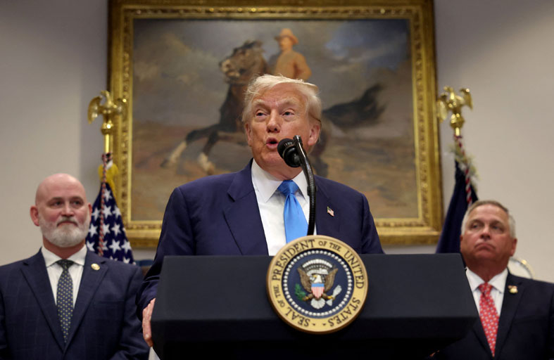 ترامب يصعد الحرب التجارية مع كندا عقب موقفها تجاه فلسطين 