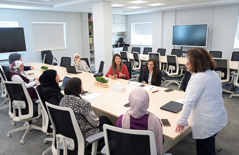 جامعة الشارقة و «إيلي ليلي» العالمية تعززان التعاون في الصحة العامة والبحث العلمي