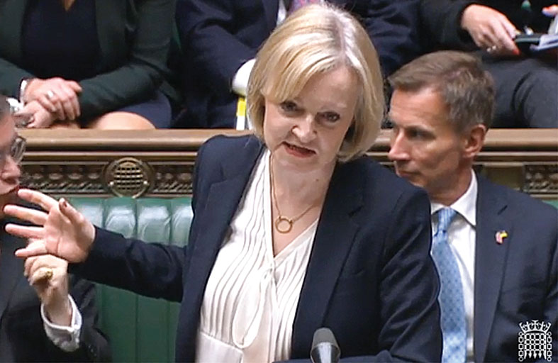 تراس تواجه جلسة استجواب قاسية في مجلس العموم 