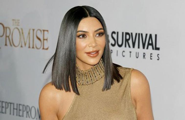 كارداشيان تتقدم بدعوى بحق معجب مهووس