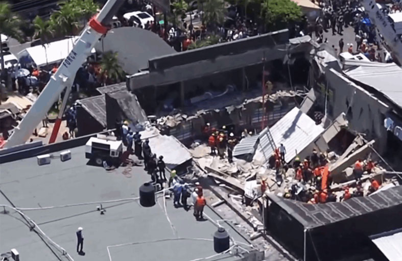 79 قتيلاً حصيلة انهيار سقف ملهى ليلي 
