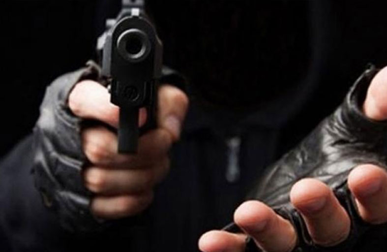 سطو مسلح على منزل طبيبة نفسية