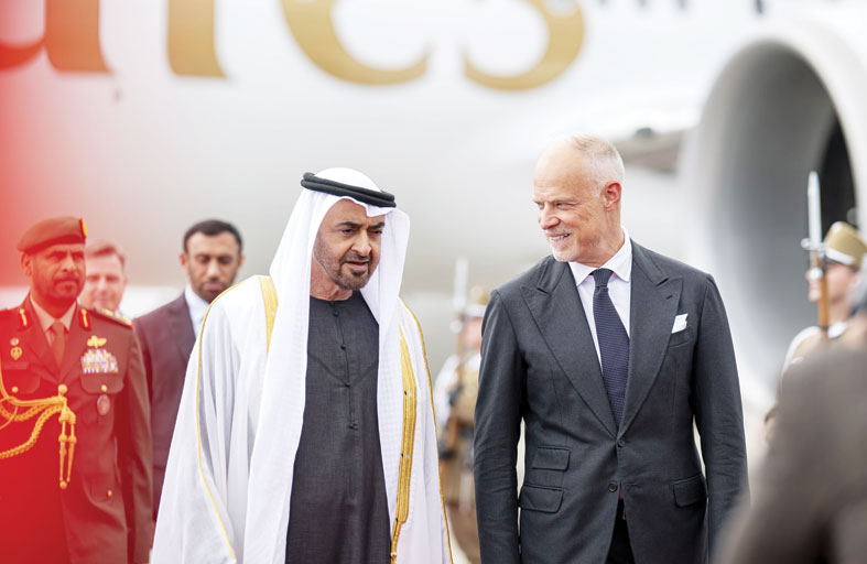 رئيس الدولة يصل المجر في زيارة رسمية 