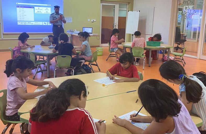 مركز التواجد البلدي- مدينة خليفة ينظم مبادرات «صيف مدينة خليفة» لتعزيز السلوكيات الإيجابية في المجتمع