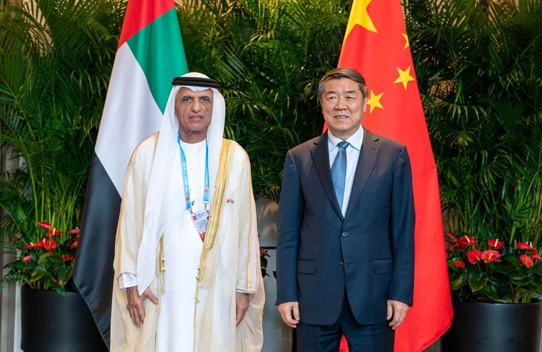 حاكم رأس الخيمة يؤكد حرص الإمارات على تعزيز علاقاتها الثقافية والاقتصادية والتجارية مع الصين